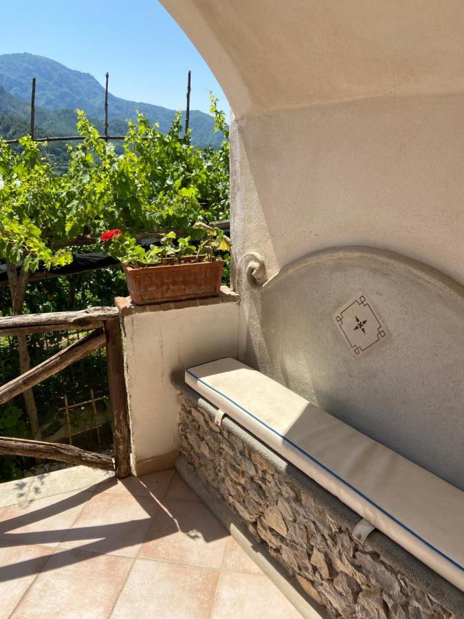 Aparthotel Residenza Antico Borgo Del Pozzo Tramonti Zewnętrze zdjęcie