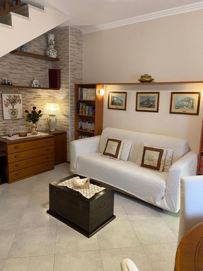 Aparthotel Residenza Antico Borgo Del Pozzo Tramonti Zewnętrze zdjęcie