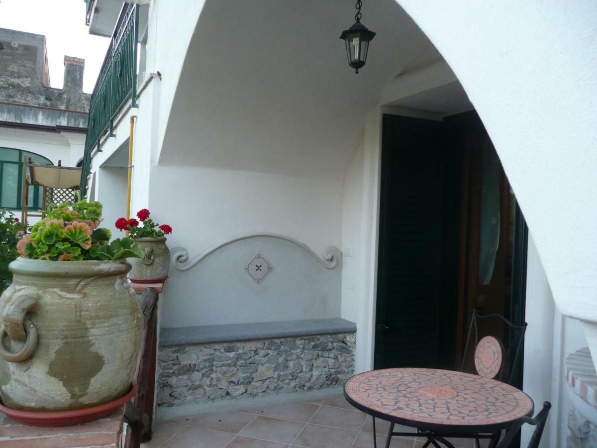 Aparthotel Residenza Antico Borgo Del Pozzo Tramonti Zewnętrze zdjęcie